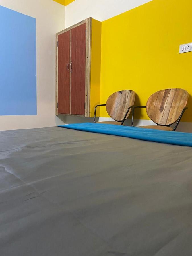 Unearth Hostel Auroville Exterior photo