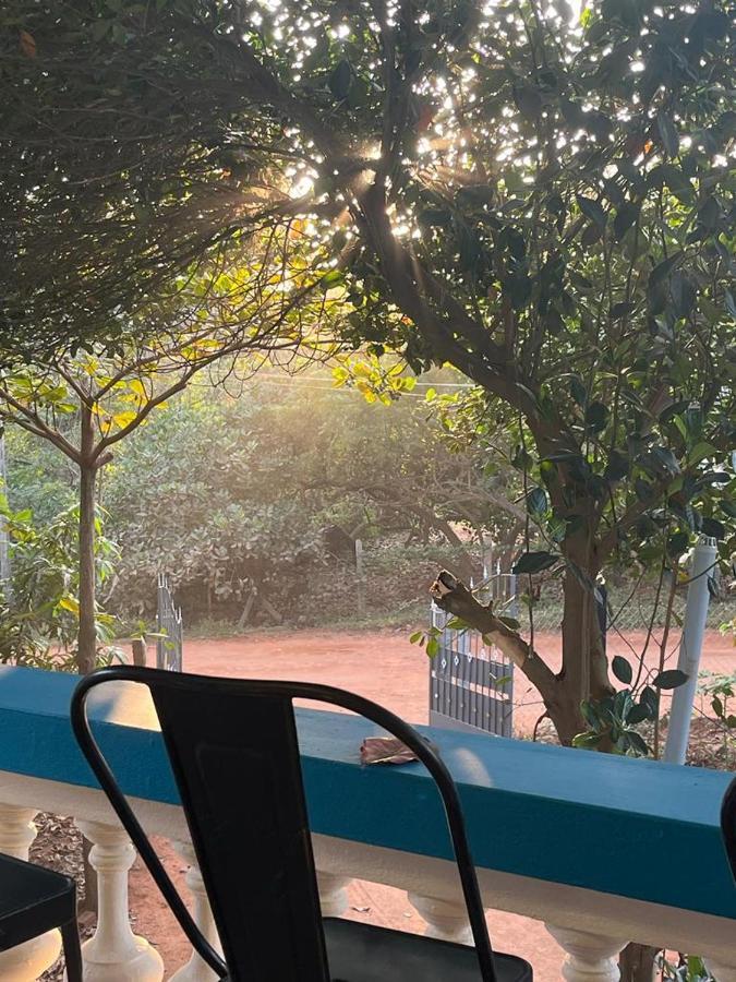 Unearth Hostel Auroville Exterior photo
