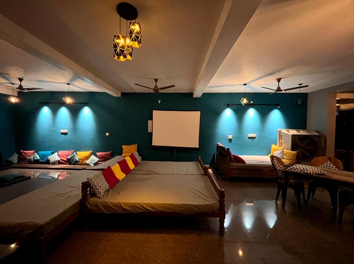 Unearth Hostel Auroville Exterior photo